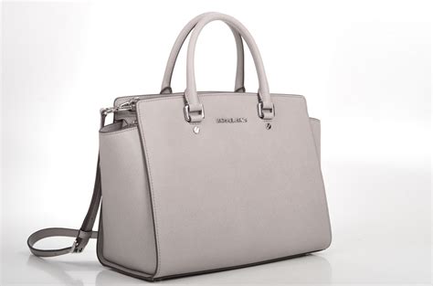 michael michael kors taschen grau|Michael Kors taschen neue kollektion.